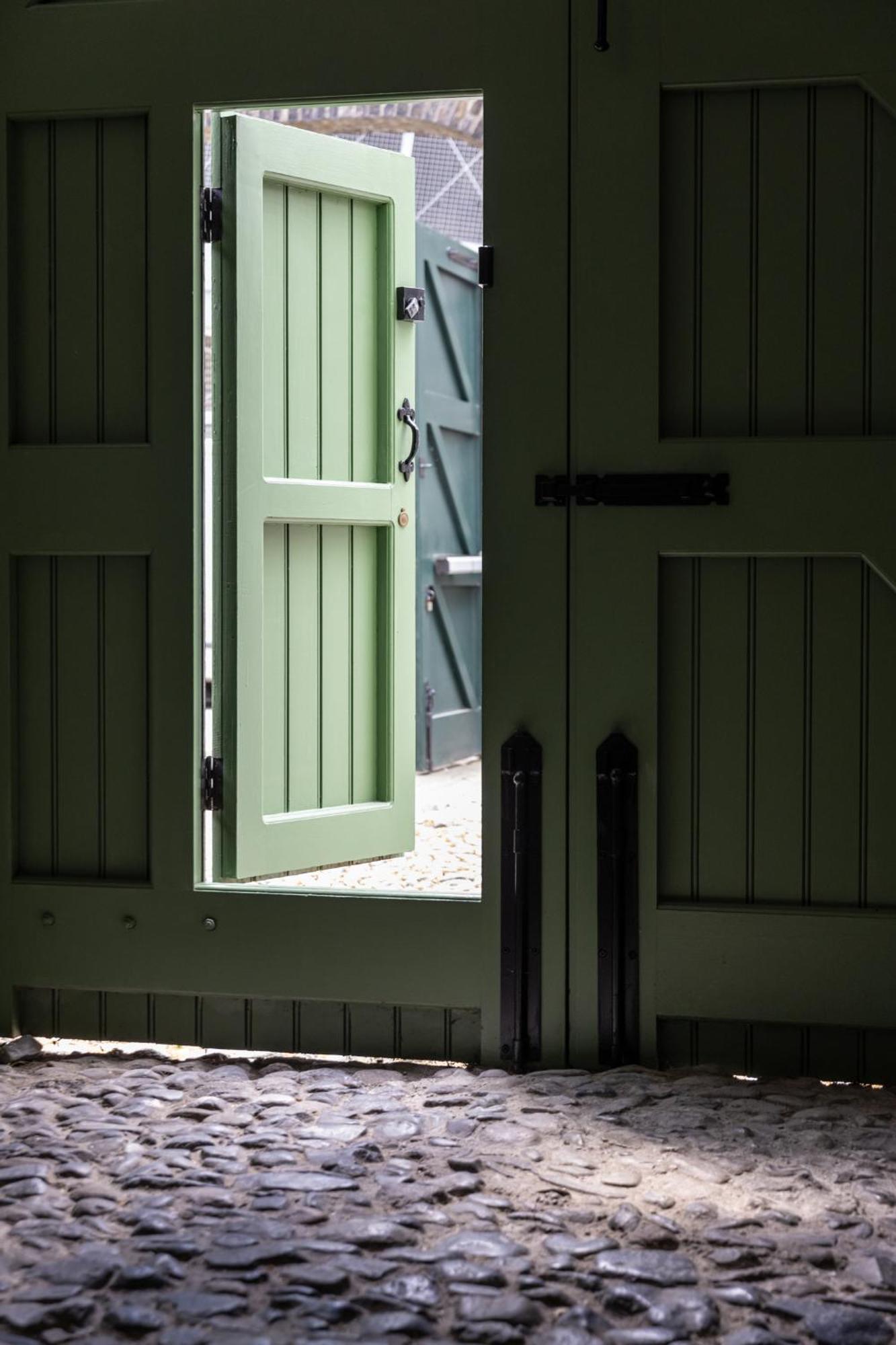 Merrion Mews Dublin Exterior photo